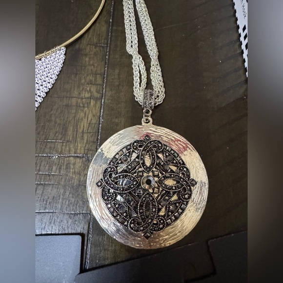 Women’s Jewelry Collection  35+ Stunning Pieces!  Great for Gifts! - Picture 14 of 14